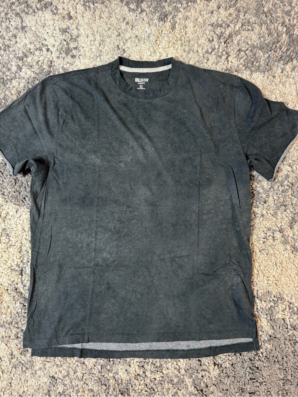 Hollister, Men’s Short-Sleeve Crew T-Shirt - Washed Gray, XL